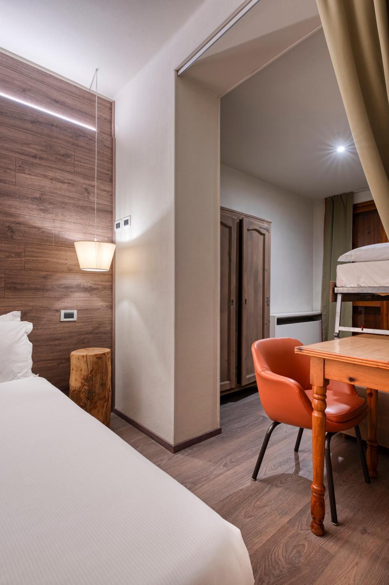 Superior Quadruple Room Balcony