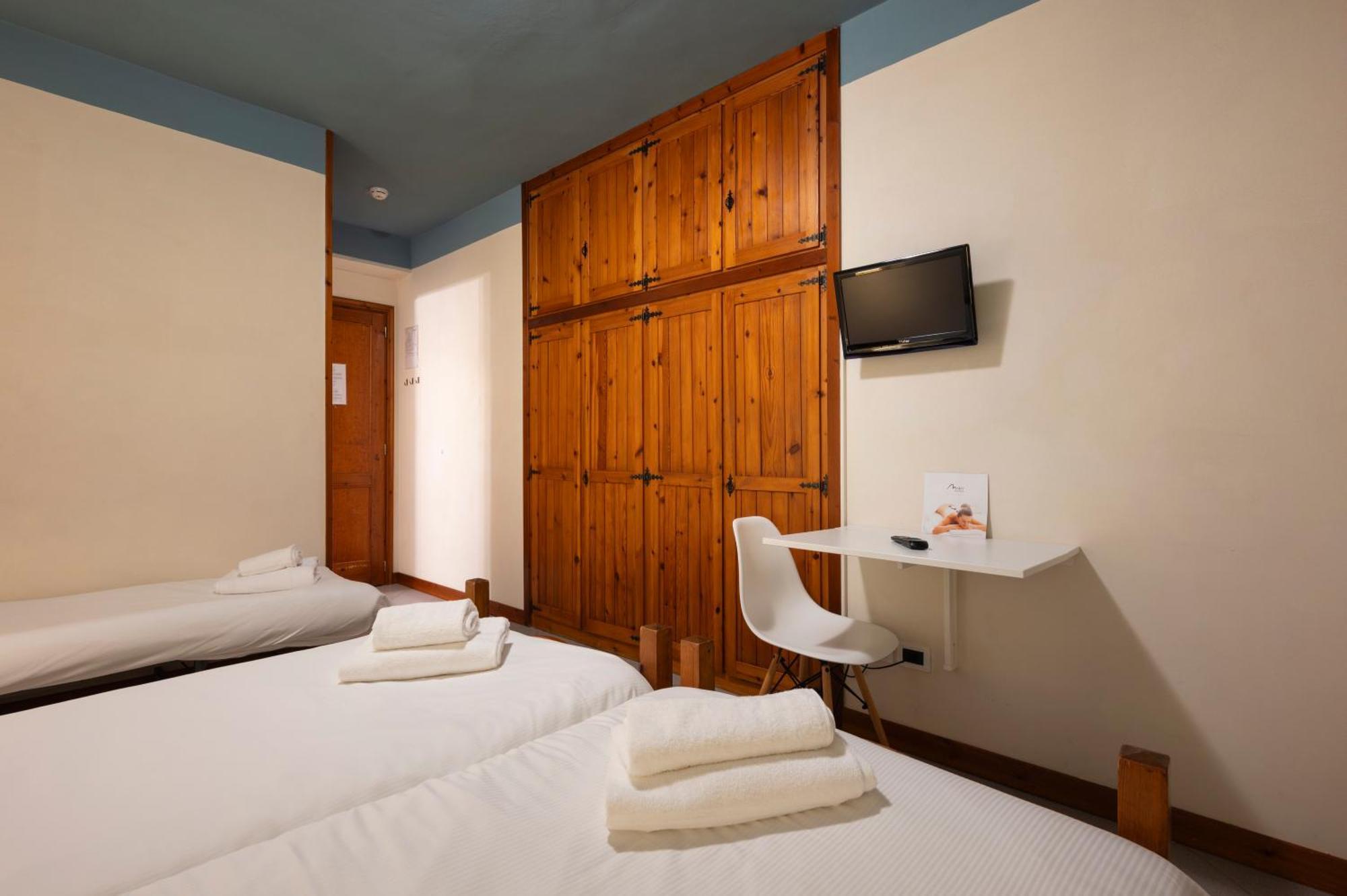 Classic Triple Room